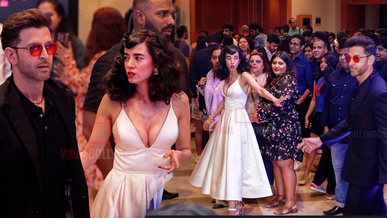 Hrithik Roshan with girlfriend Saba Azad Looking Stunning Together 🔥🔥 at Rocket Boys Premiere