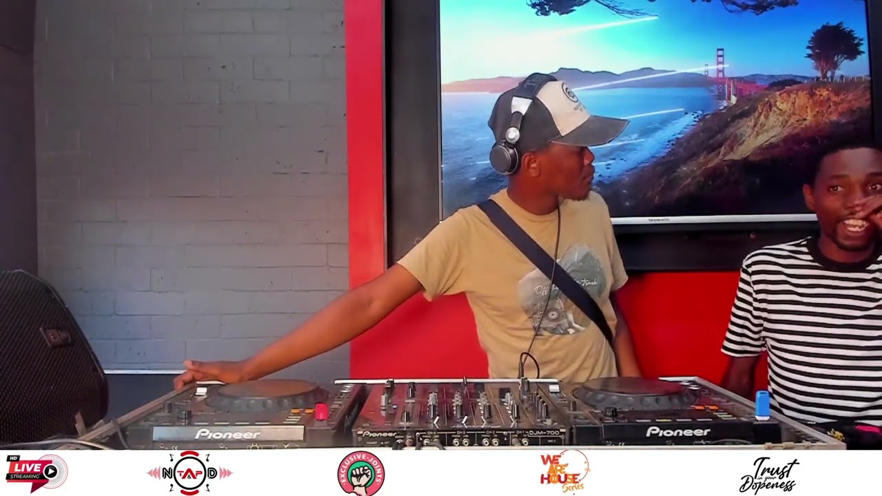 Sbu SoulfulJazzy, Audio-Art and SupremeSocialist, Skay and Tebza the soul provider live @ Bafokeng