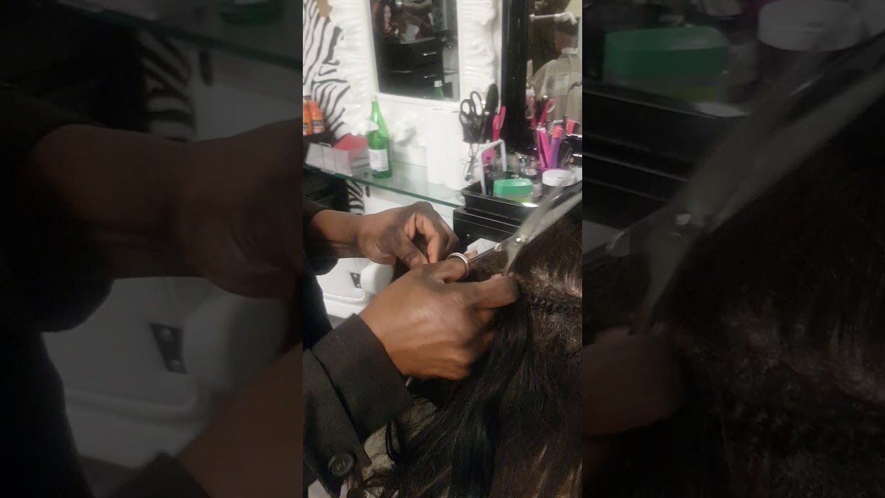 Wie löse ich verfilzte Extensions wieder raus ?TRESSEN aufmachen ?