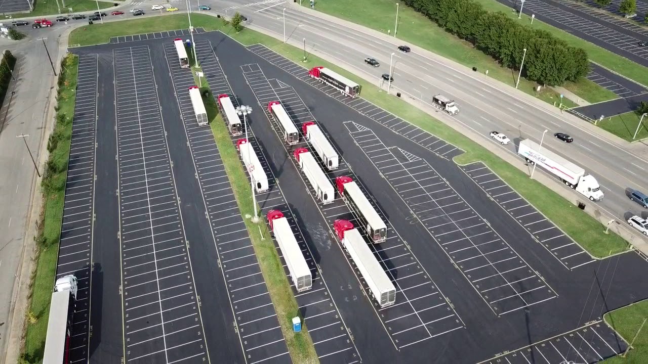 Taylor Swift Truck Convoy Reputation Tour Nissan Stadium Nashville, Tennessee