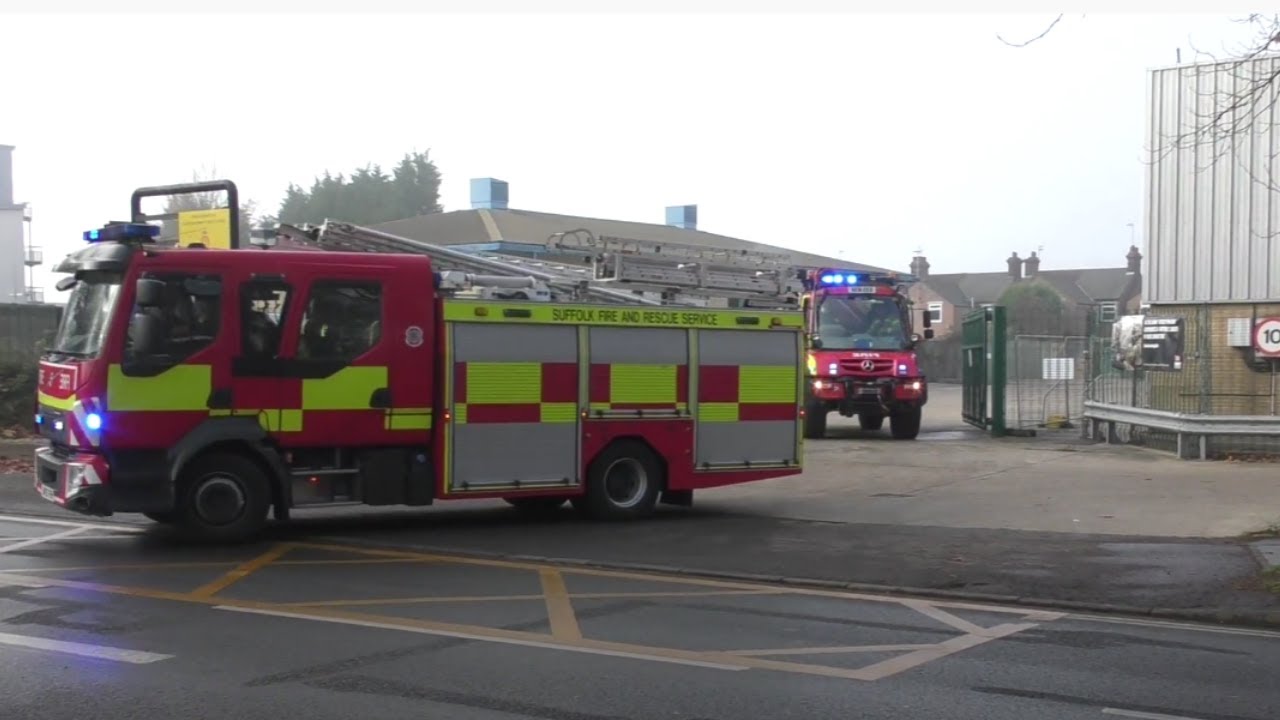 Suffolk Fire & Rescue Service - Princes Street WrL & Unimog turnout (tempory station)