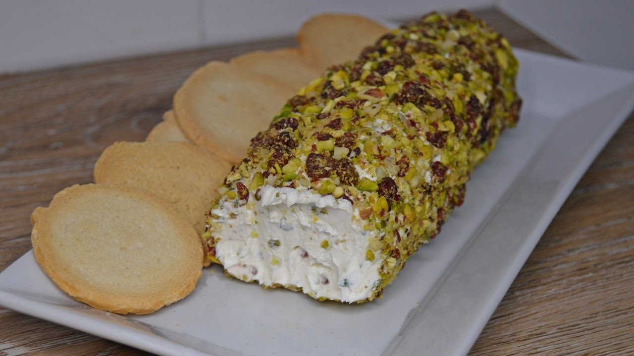 RULO DE QUESO CREMA CON FRUTOS SECOS, EL APERITIVO PERFECTO