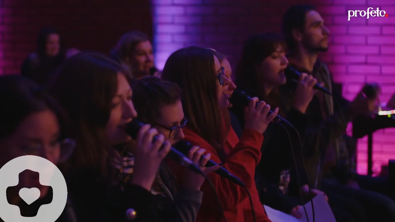 Emmanuel (B&oacute;g jest zawsze między nami) - Schola Dobry Pasterz