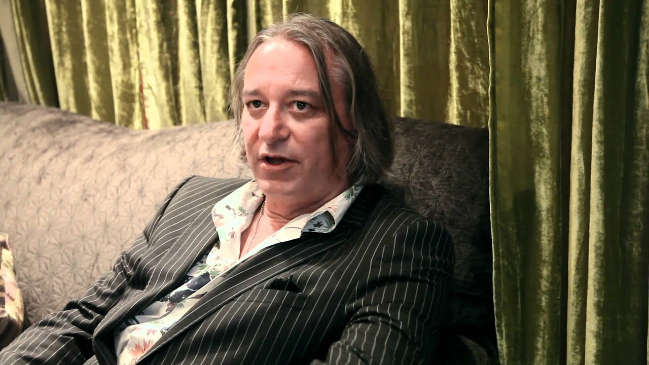 REM Collapse Into Now short Interview