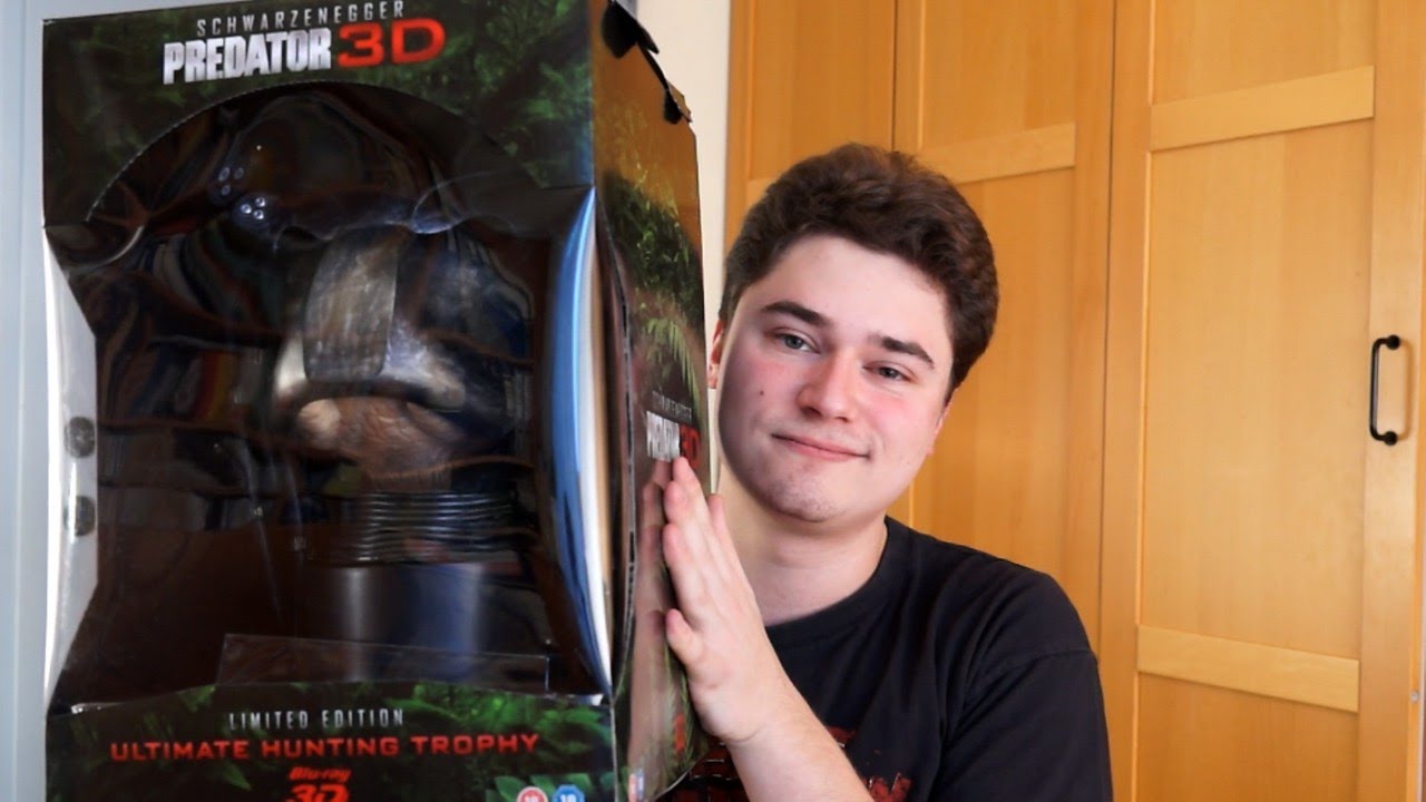 PREDATOR 3D (UK Limited Hunting Trophy Edition) / Playzocker Reviews 4.241
