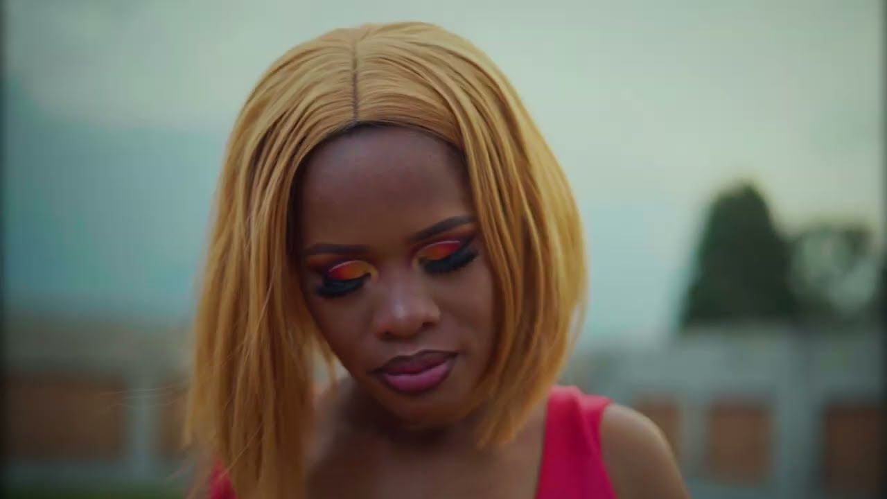 Natasha Muz - Zvenharo (Official Video) directed by Tz