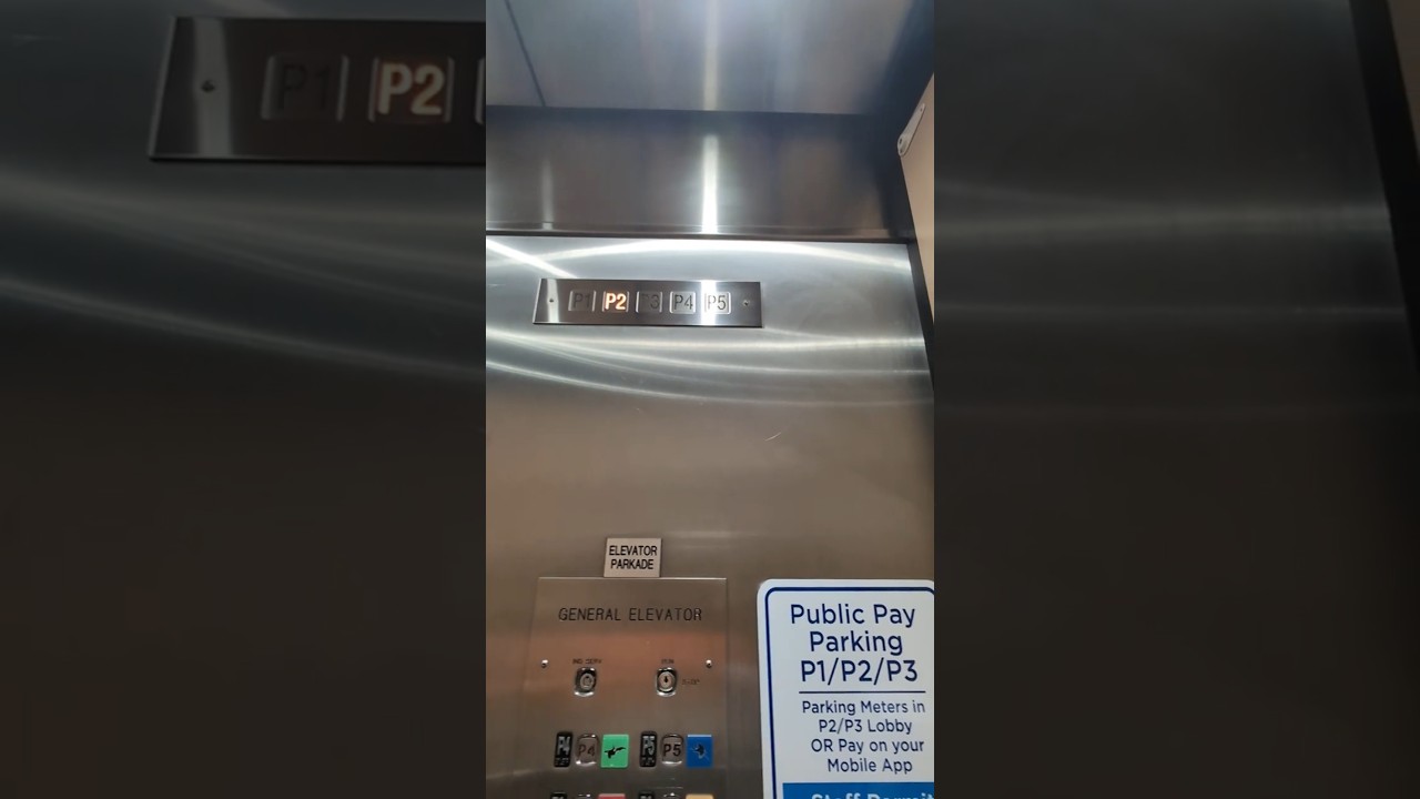 Stinky 🦨 General elevator at the Parkade at the Royal jubilee hospital pt1