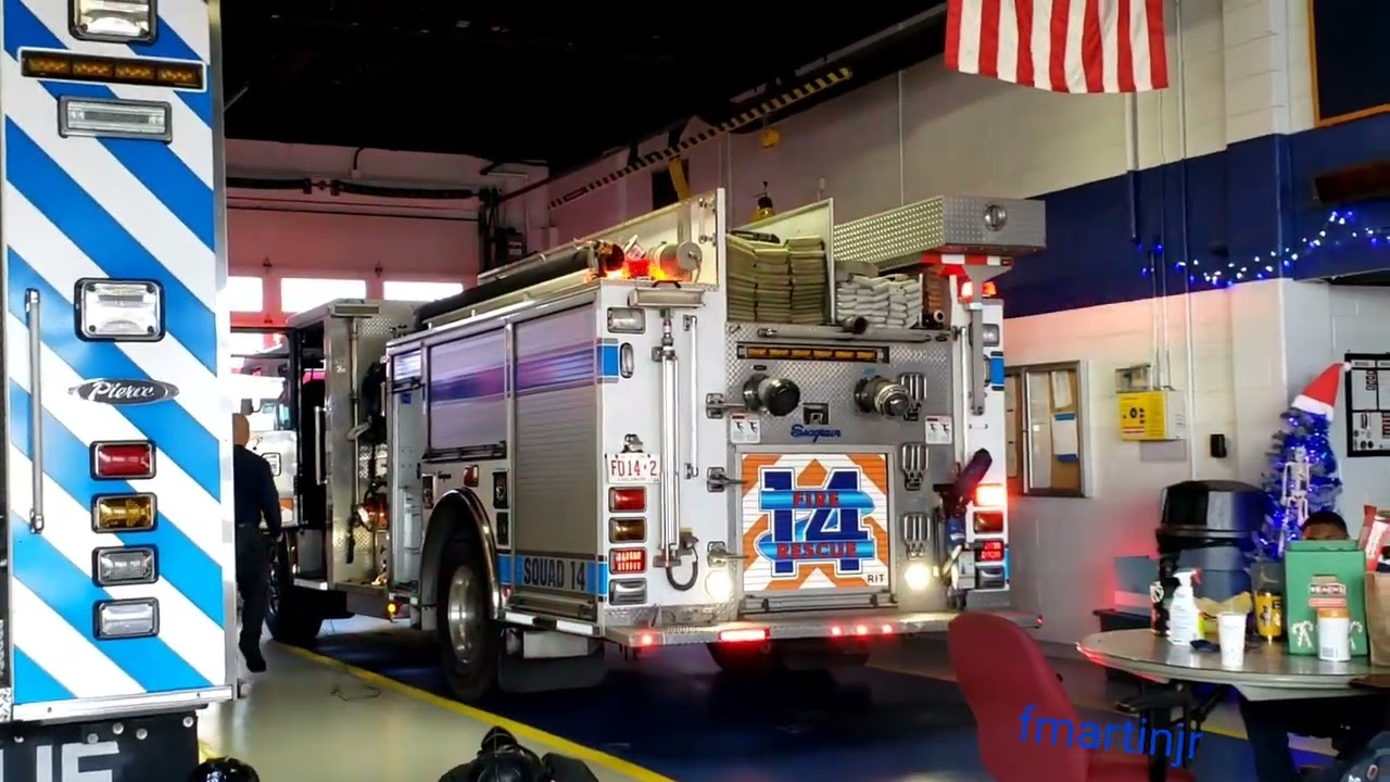 Pumper-Squad 14 after rear 360 beacon replaced