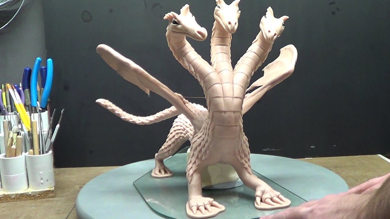 Full Dragon Sculpture, Part 9. Chest-plating and feet.