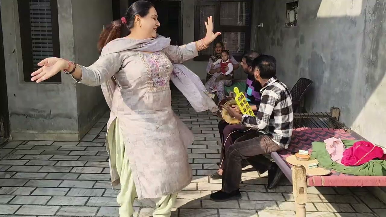 Kinner dance at home