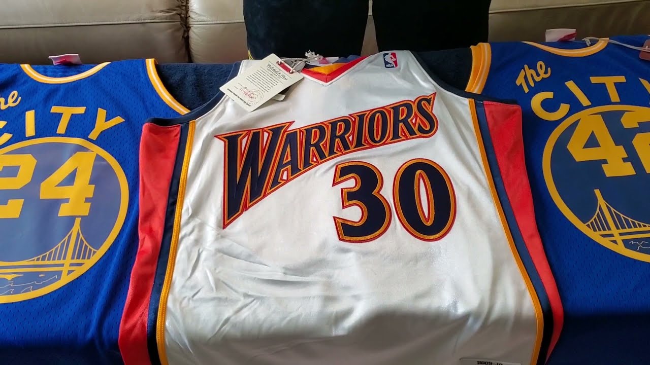 Golden State Warriors Mitchell & Ness Jerseys! Stephen Curry, Rick Barry and Nate Thurmond!