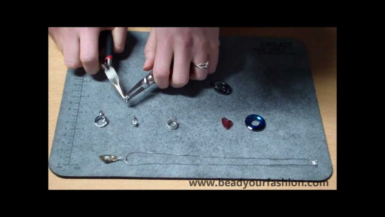 Sieraden maken - Mini DIY Project 1: Een eenvoudige halsketting met verschillende hangers maken