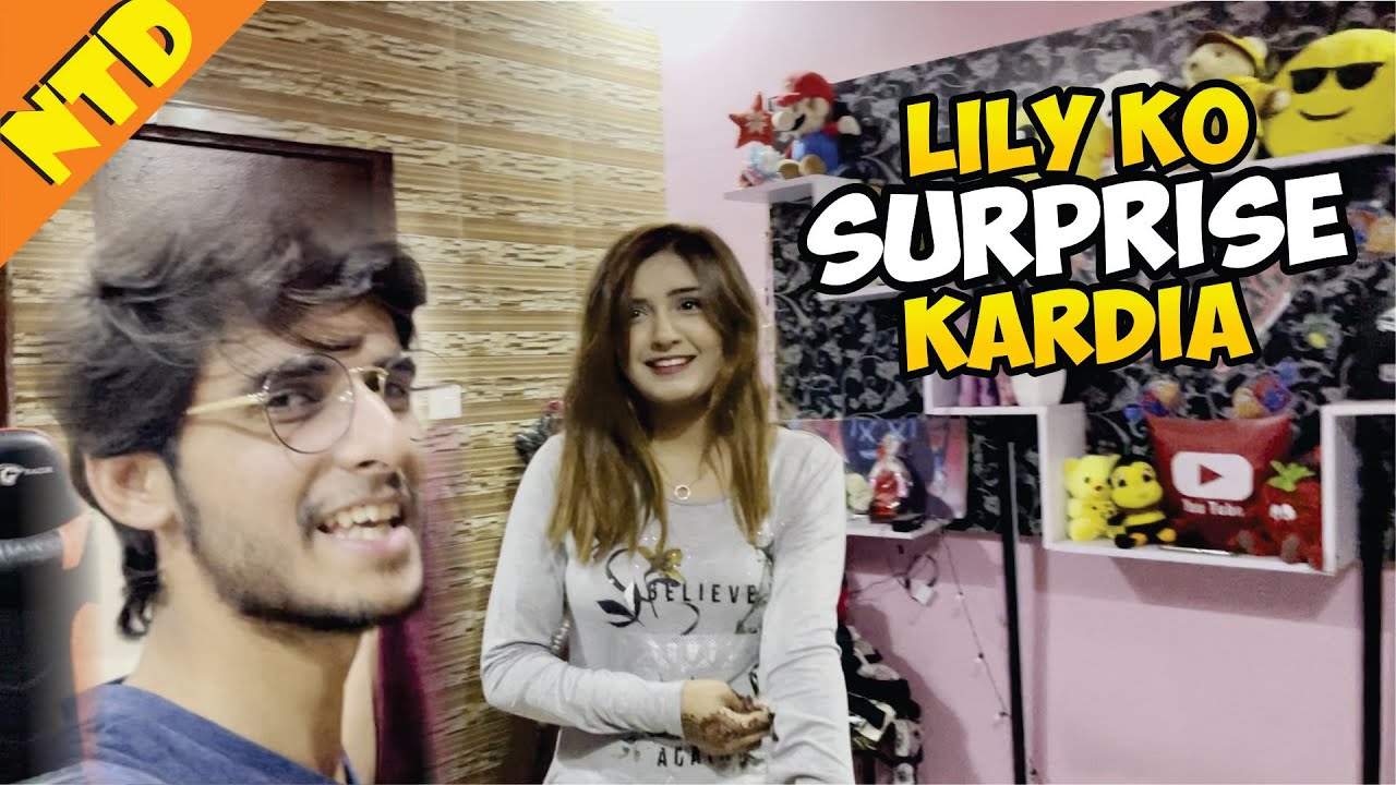 LILY KO KARACHI MAIN SURPRISE KAR DIA !! 😱😂