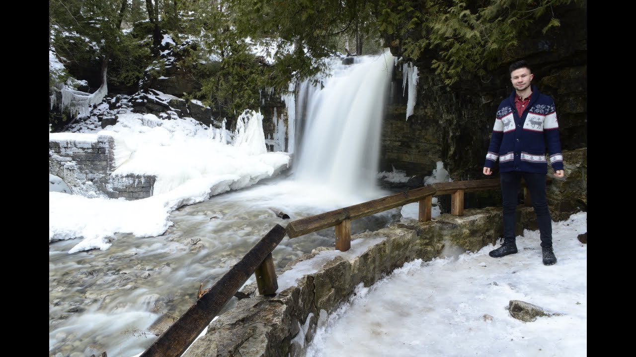 Winter Day Hike at Hilton Falls Ontario