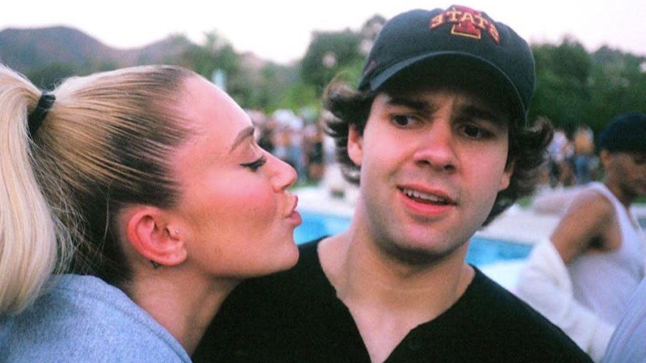 DAVID DOBRIK REJECTING VLOG SQUAD GIRLS