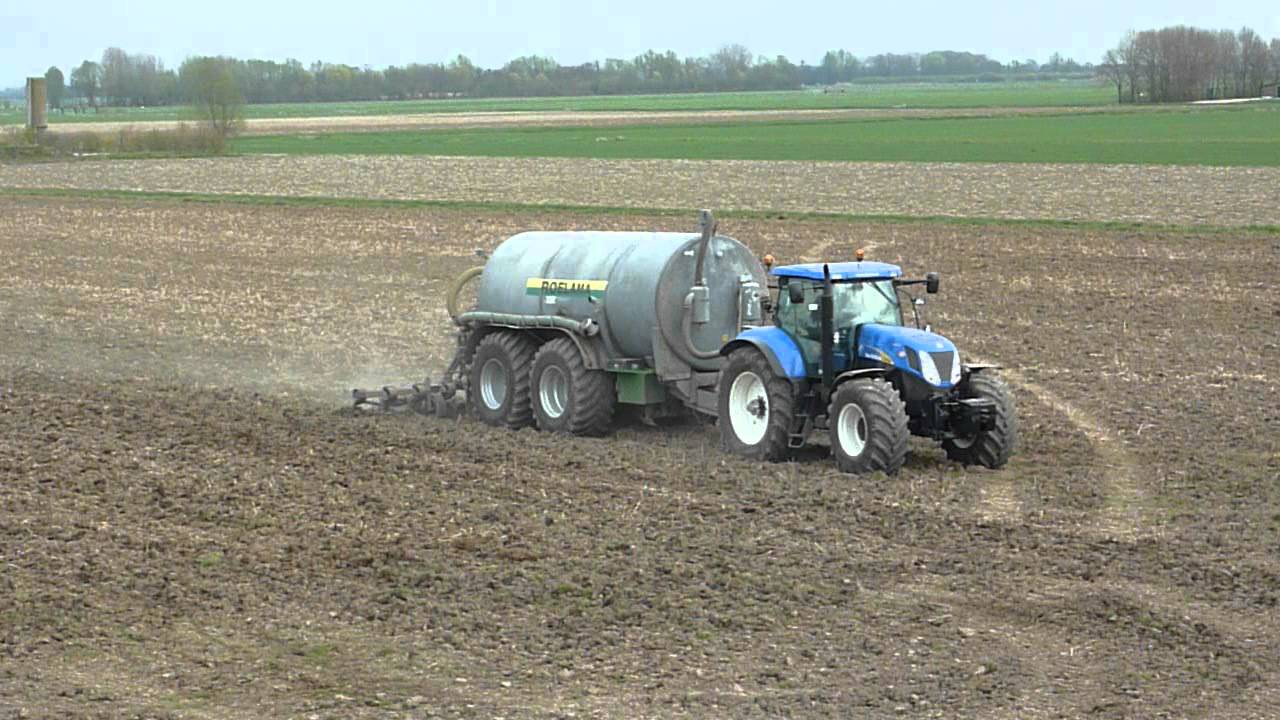 New-holland T7030 AC aan bouwland bemesten met Roelama tank 20m3 en bm bemester