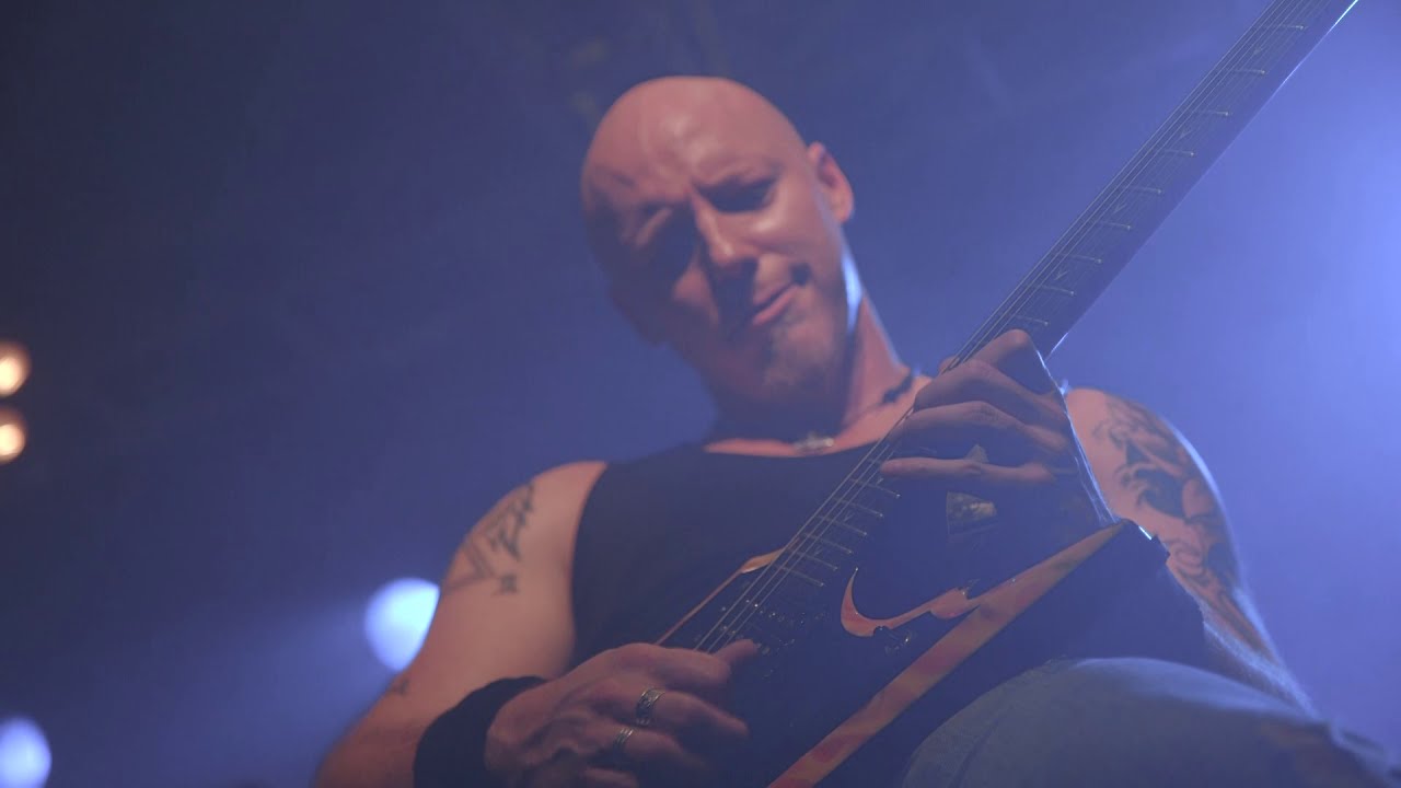 Kiuas: The New Dark Age (live)