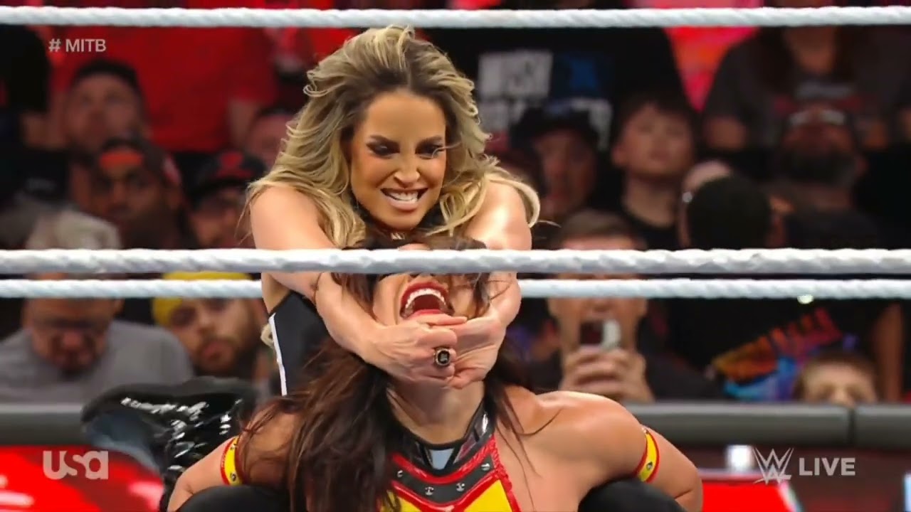 WWE RAW RAQUEL RODRIGUEZ VS TRISH STRATUS 06/19/23