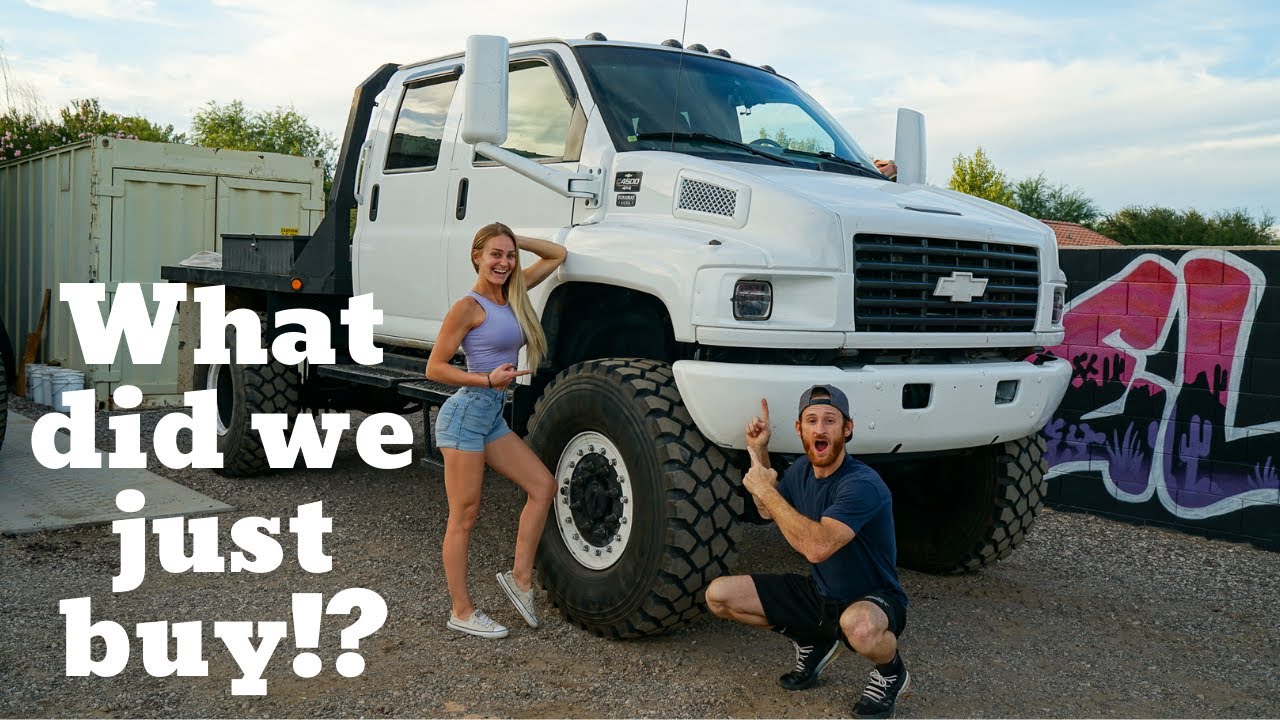 Что мы только что купили?! Неужели мы влипли в сложную ситуацию?! Kodiak 4500 Expedition Rig