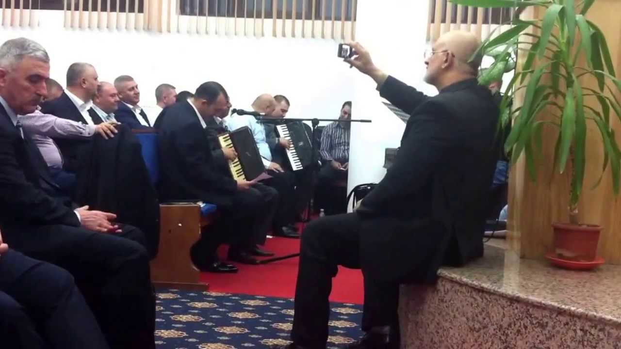 (3) Costel Hantu in Biserica Izvorul Mantuirii