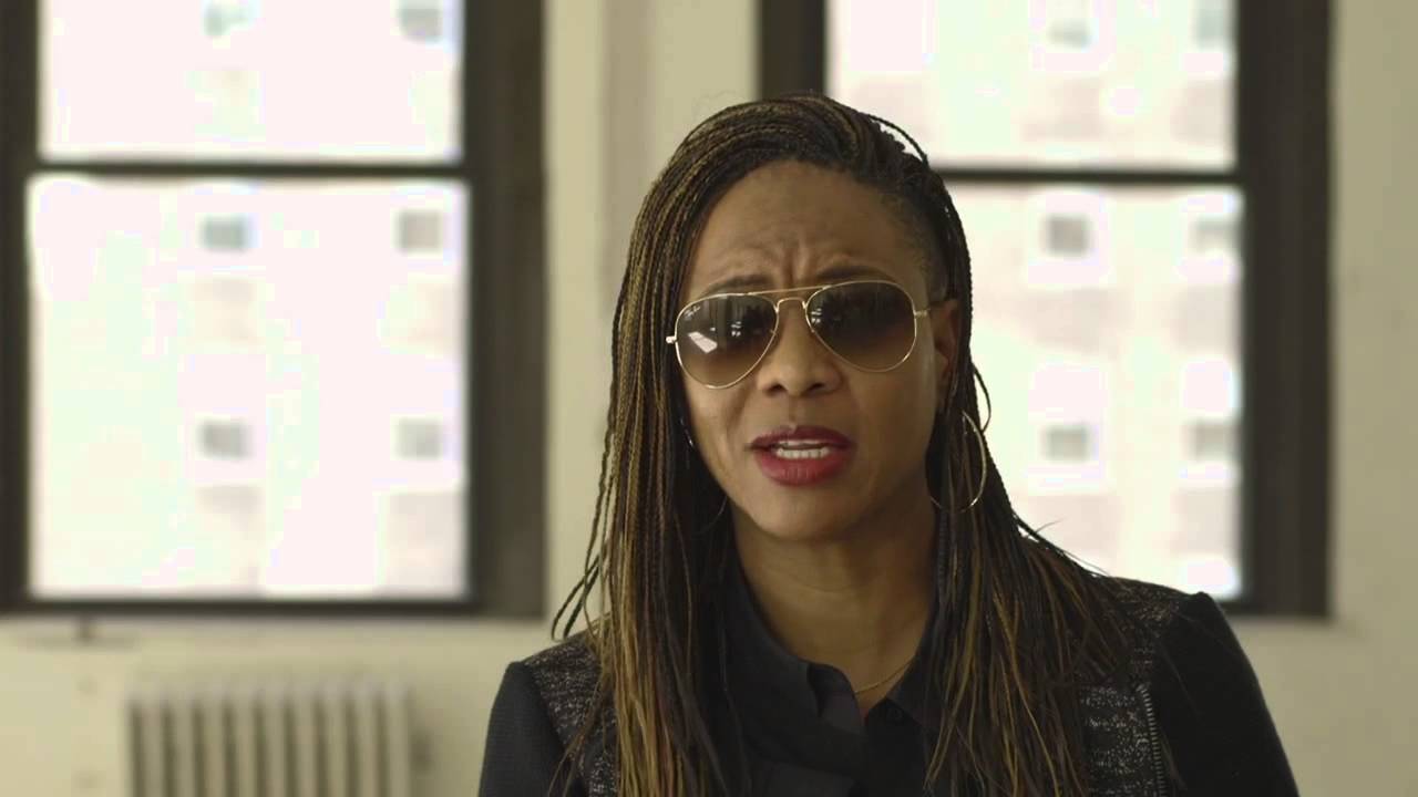 Dumb It Down | Exclusively on MadameNoireTV