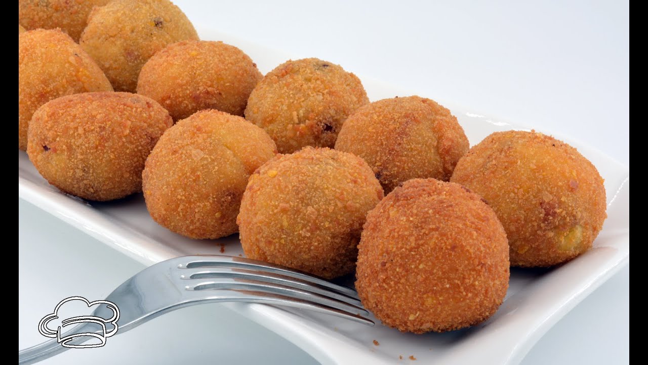 Como hacer bolitas de patata con beicon y queso parmesano