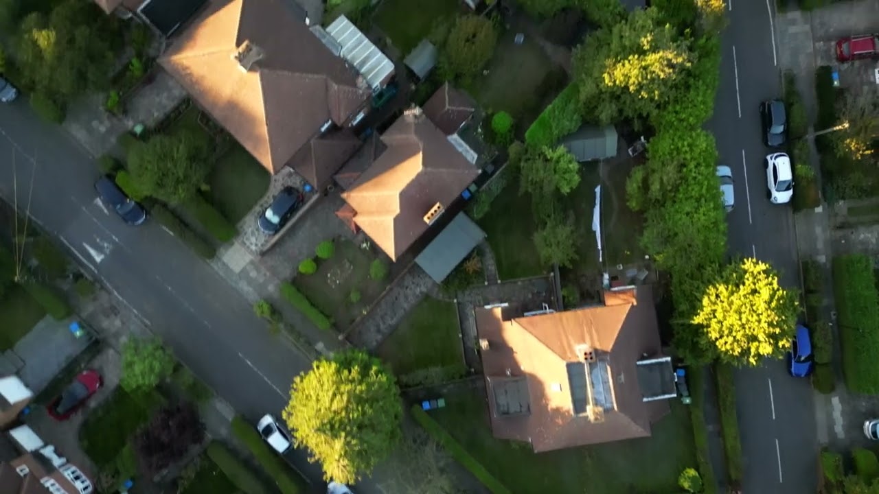 ⛳ Shooters Hill Golf Club in London | 4K Drone Footage 🏌️&zwj;♂️