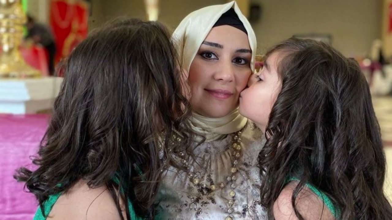 3 yaşında hər iki ayağını itirən, hazırda Türkiyədə yaşayan azərbaycanlı xanım