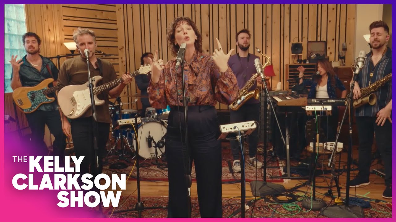 'Coming Home Song' By Sammy Rae & The Friends | Kelly Clarkson Show