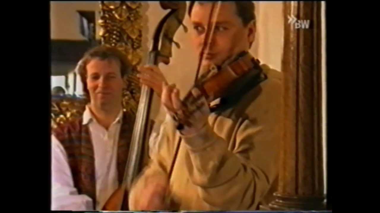 "Bravade" by OHRWURM Folk Orchestra