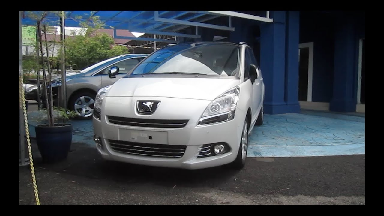 2011 Peugeot 5008 Start-Up and Full Vehicle Tour