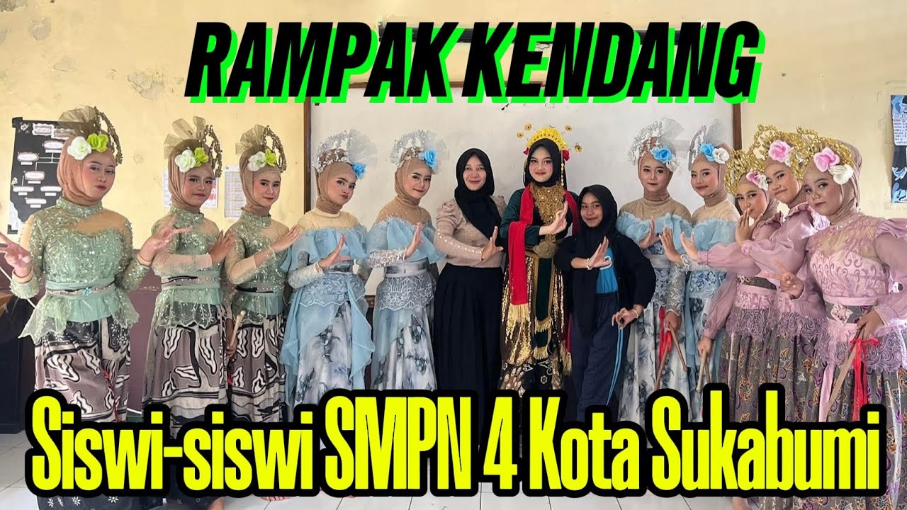Tari Rampak kendang Siswi SMP
