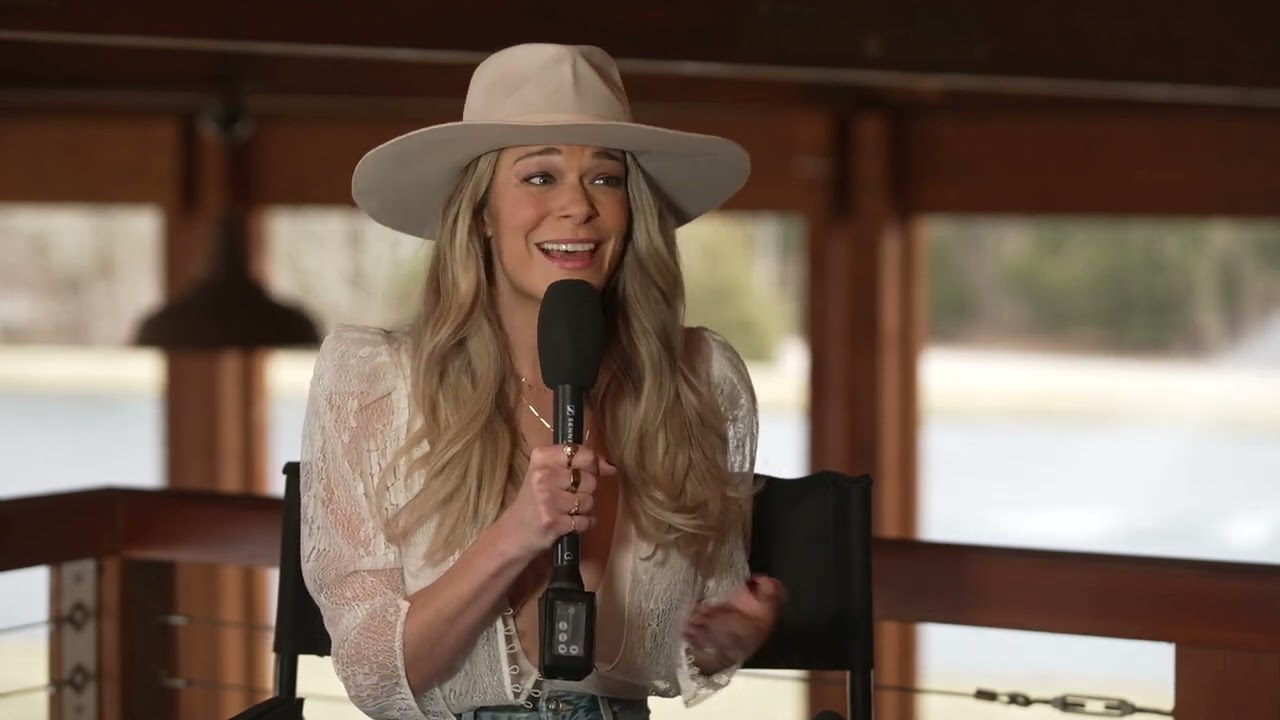 LeAnn Rimes Interview CMT Crossroads