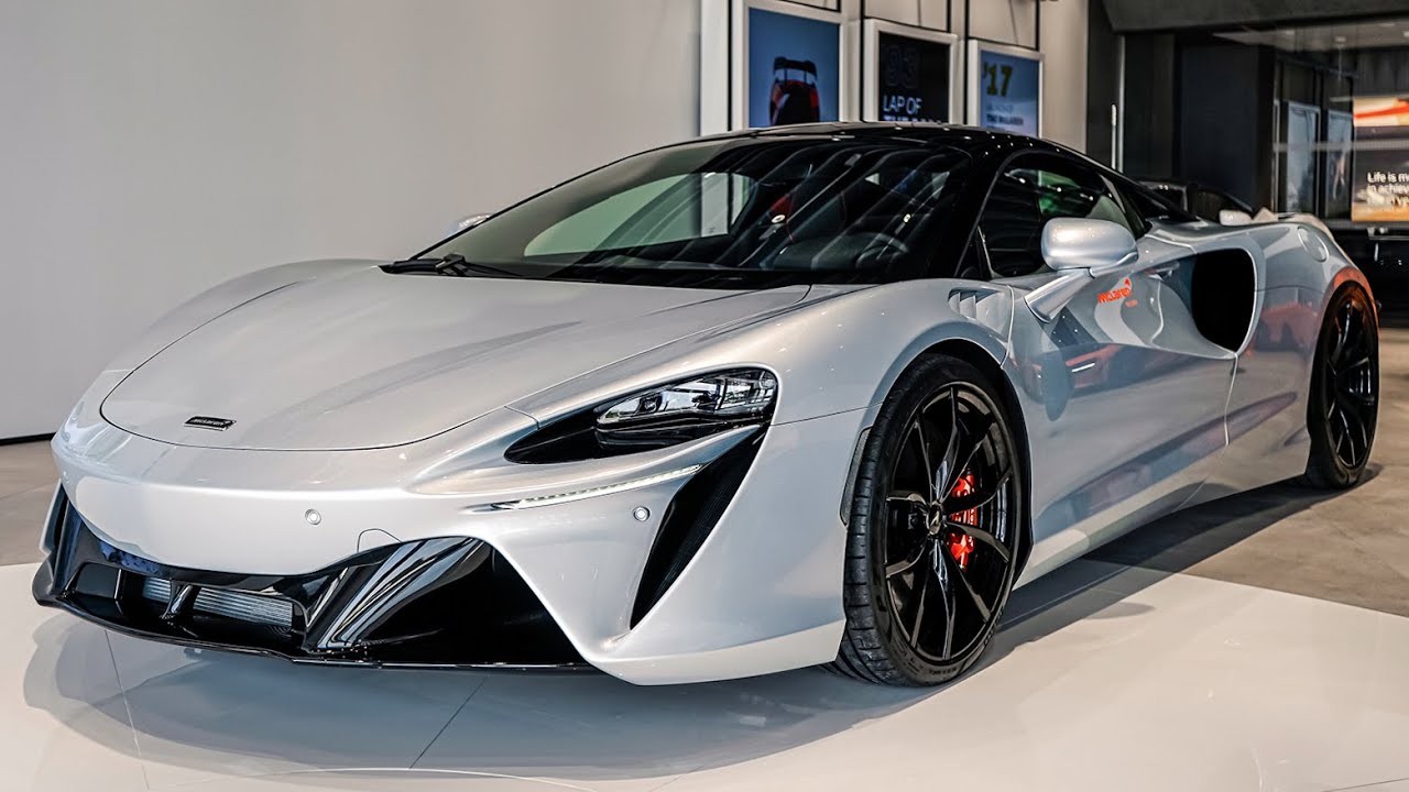 2024 McLaren Artura - Interior and Exterior Walkaround