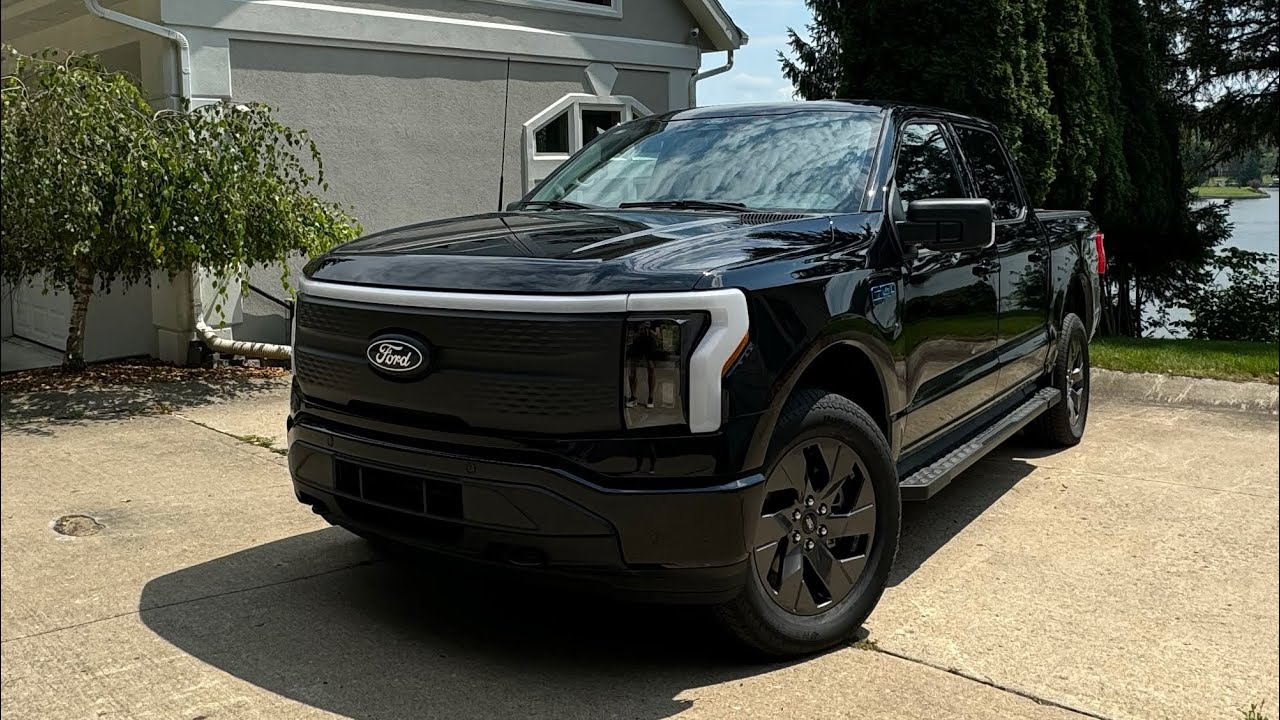 Ford F-150 Lightning Flash 2024 года — первые впечатления от владения и обзор вождения
