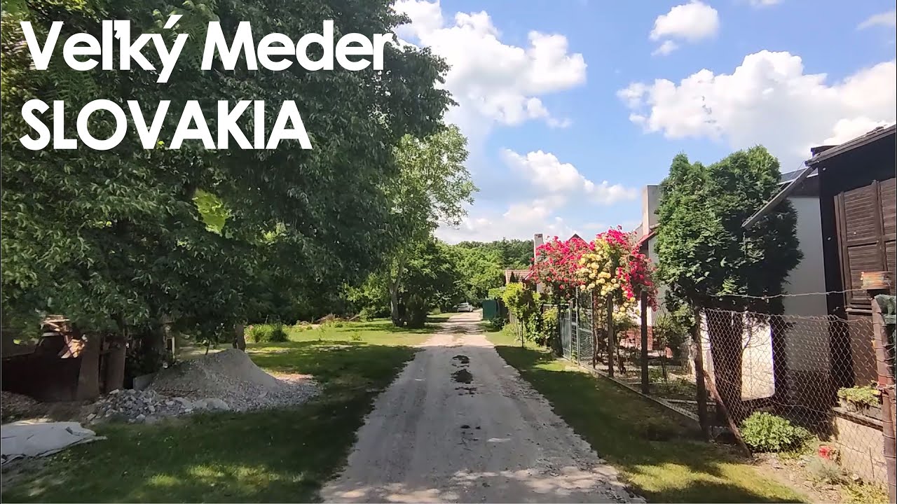 Walk next to the forest in Nagymegyer / Veľk&yacute; Meder