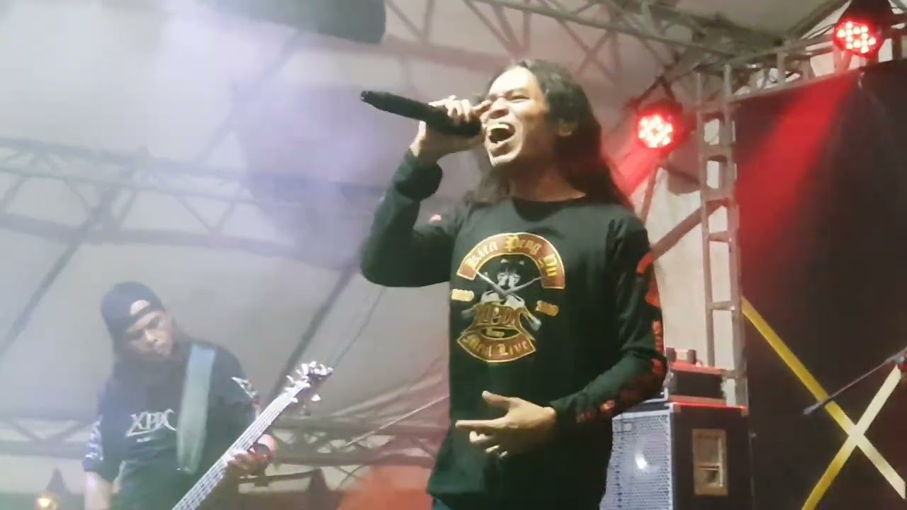 semua mencari vokalis xpdc,ary muncul dicelah peminat xpdc termeloh-KABUS SEMALAM memang berhantu