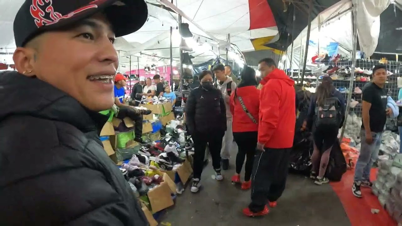 Tianguis NOCTURNO de TENIS Santa Cruz MEYEHUALCO, Iztapalapa/TENIS desde $350 pesos⚽🏀🥎🏐