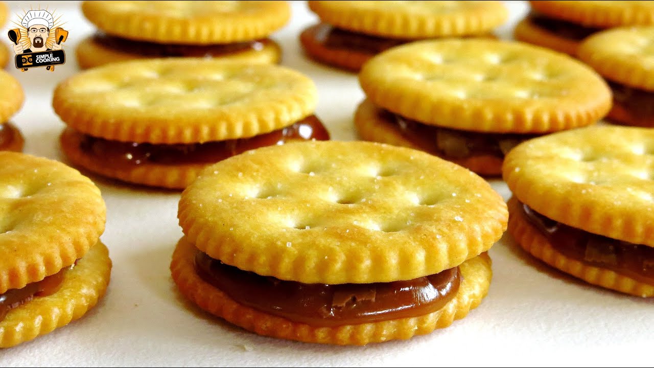 ROLO STUFFED RITZ CRACKERS - 2 INGREDIENTS