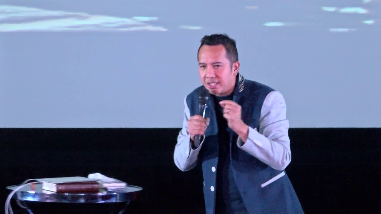 The Blessing of Being Broken - Leo Carlo Panlilio