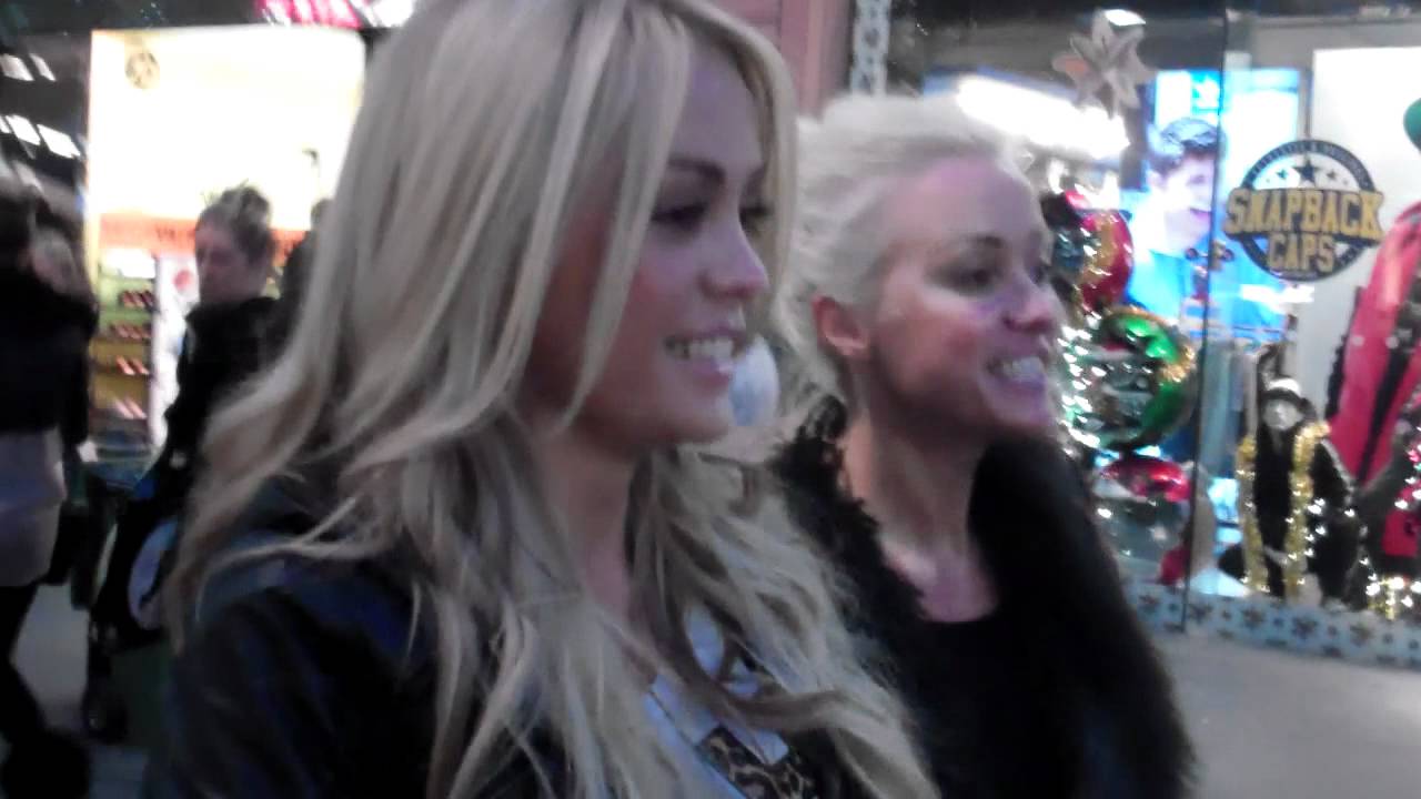 Scousewives Debbie and Gillian Talking about SAUSAGE