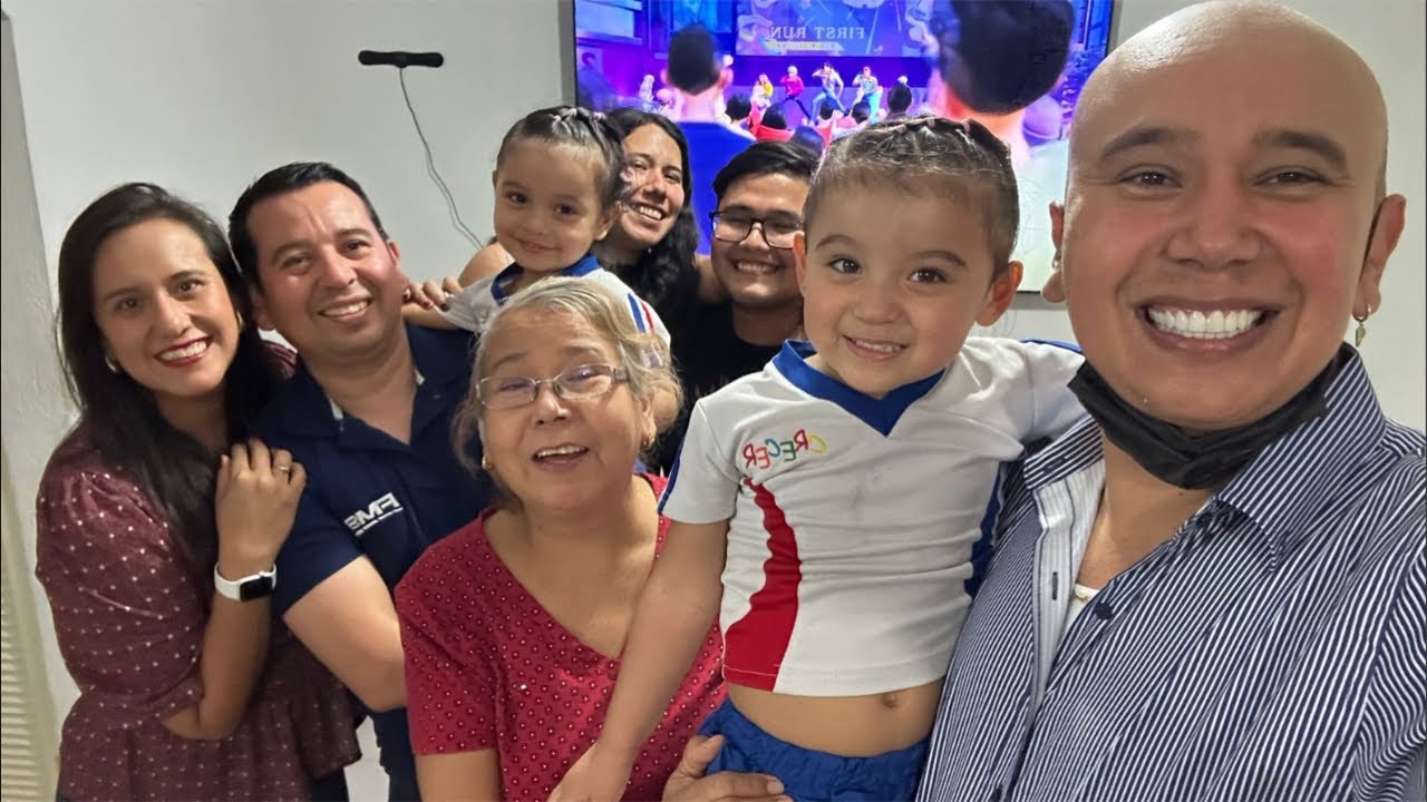 El cumple de mi Clau en familia