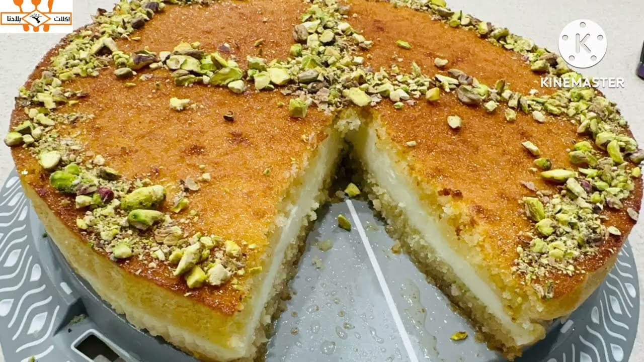 بسبوسة بالقشطة من اطيب الحلويات في رمضان .