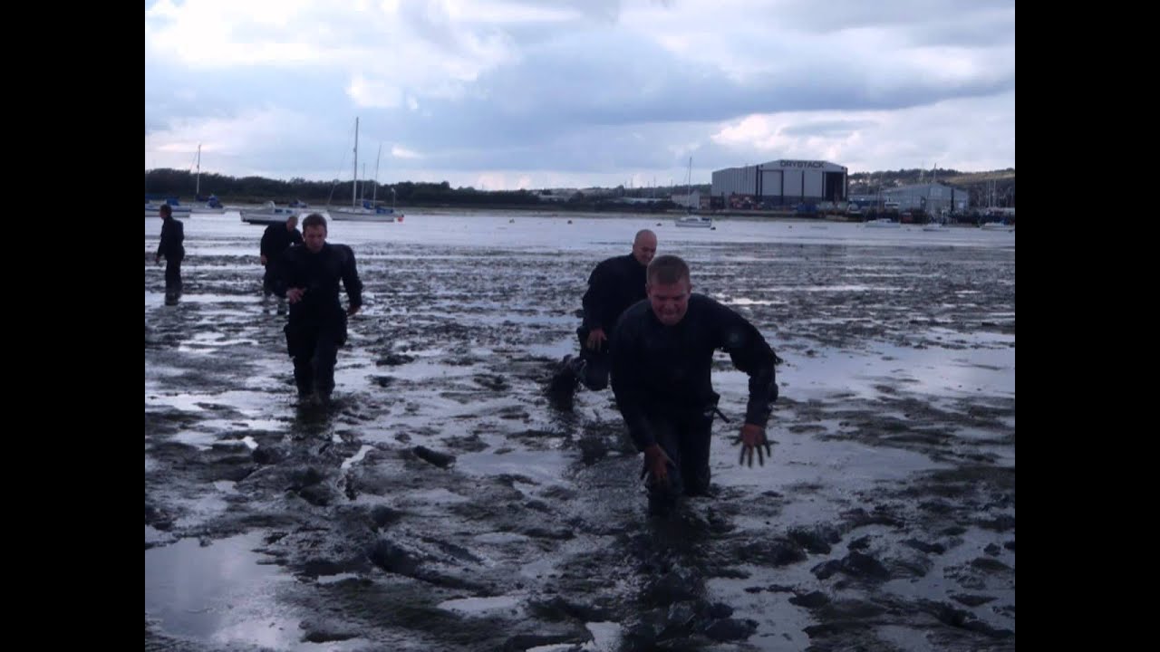 Royal Navy PQC 12/01 Clearance Divers Course