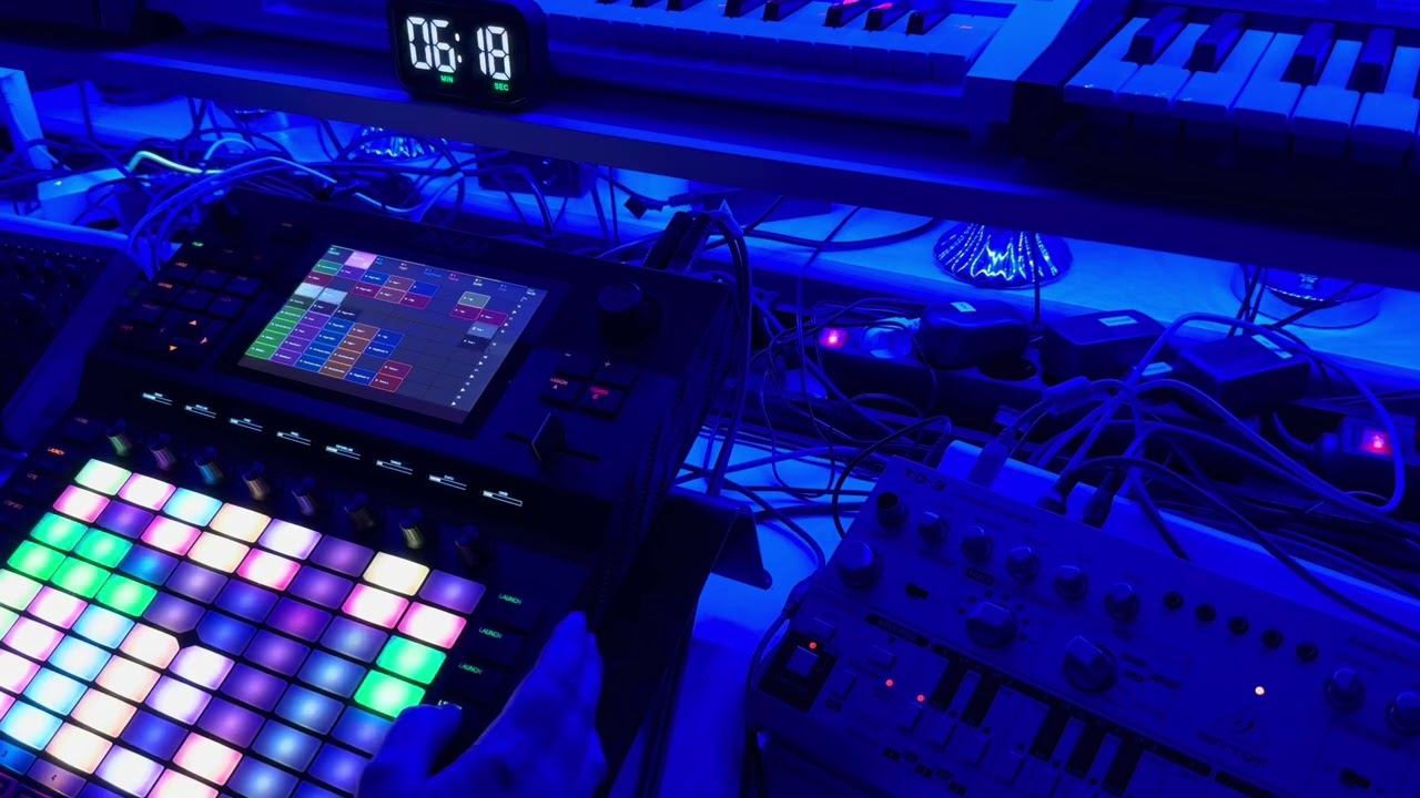 Song 152, ”Retro 1”, 90s trance, AKAI Force & JP-8000, 260207, 9:32