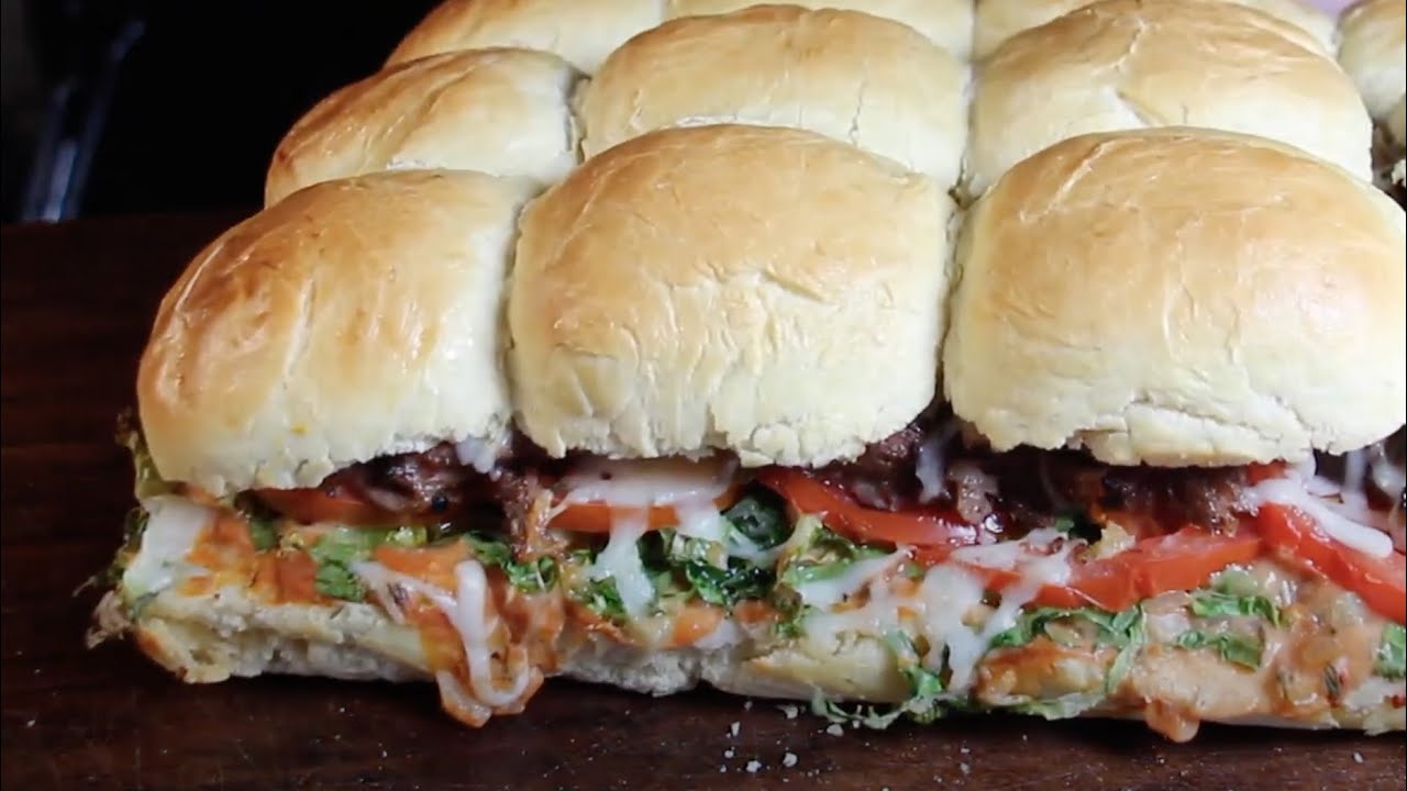 Short Ribs Dinner Rolls