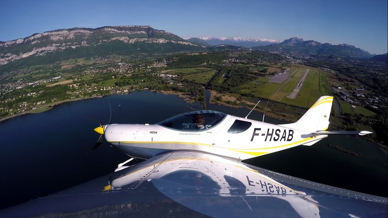PPL Flight Grenoble to Chambéry in PS-28