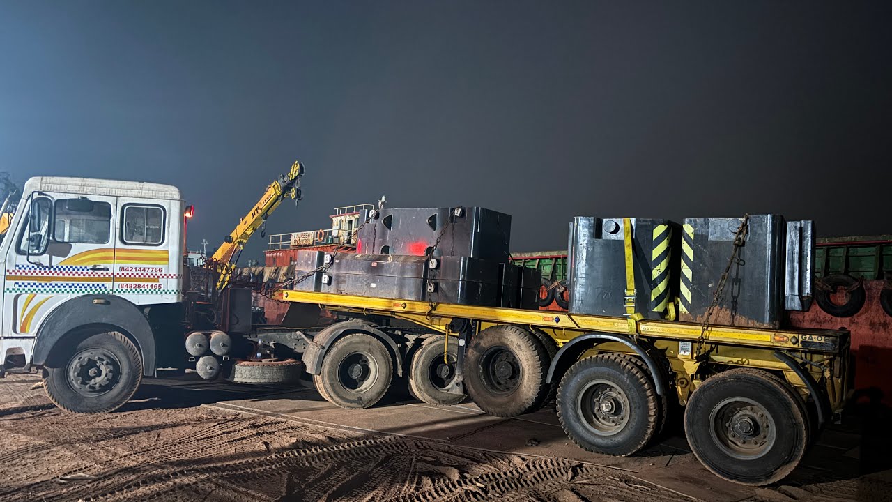 We brought back crane 🏗️ counter weight to pinky yard 😄