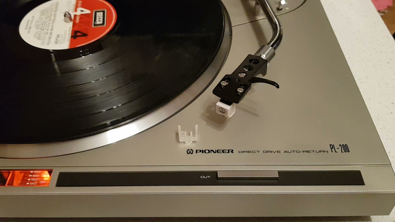 Pioneer PL-200
