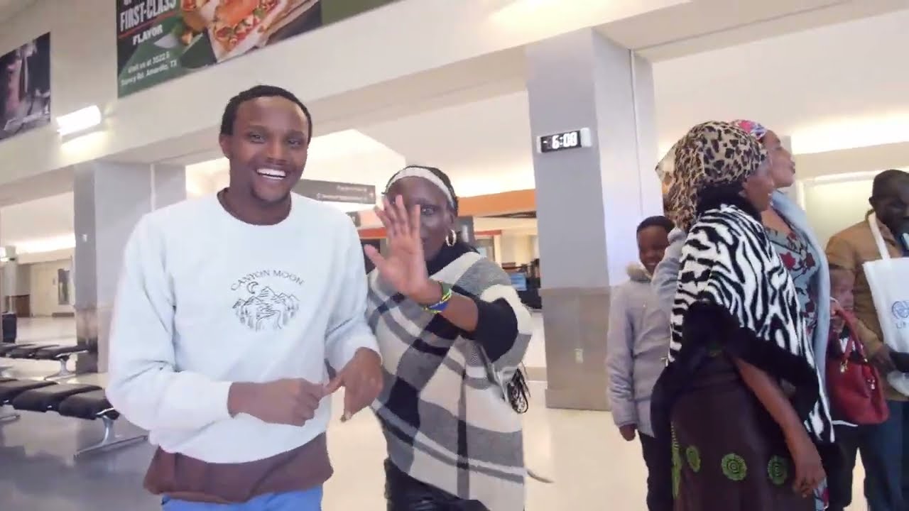 MUREBE IBIBAYE MURI AMERICA BATWAYE SENTE KUKIBUGA CY’ INDEGE GUTEGA PASTOR